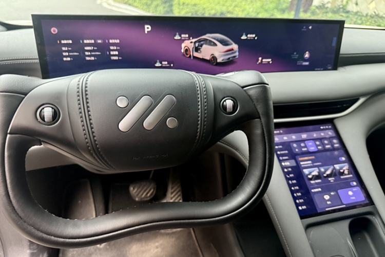 Used  LS6 2025 Lingli Intelligent Driving Theater Edition