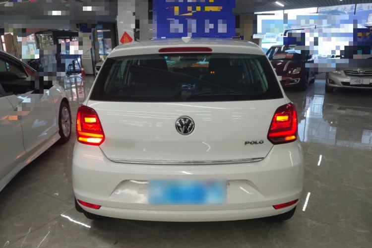 Used Volkswagen Polo 2016 1.4L Manual Fashion Model
