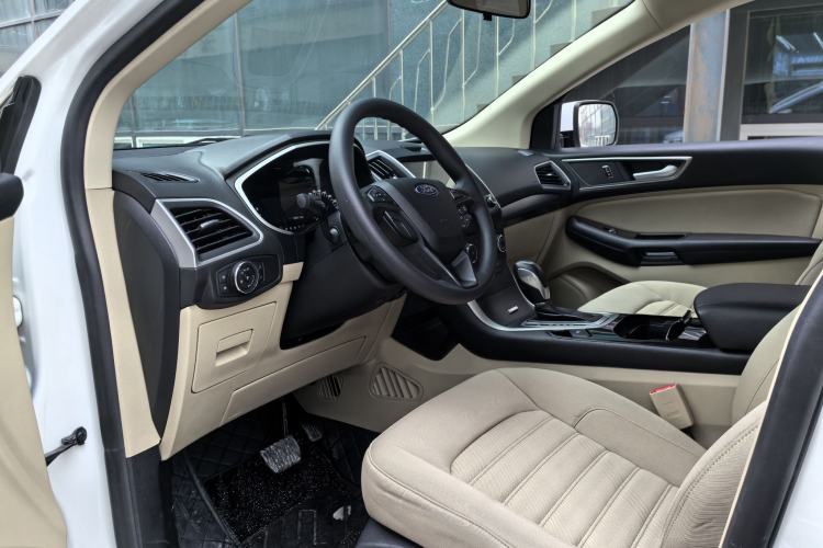 Used Ford Edge 2015 2.0T GTDi Two-Wheel-Drive Elite Edition
