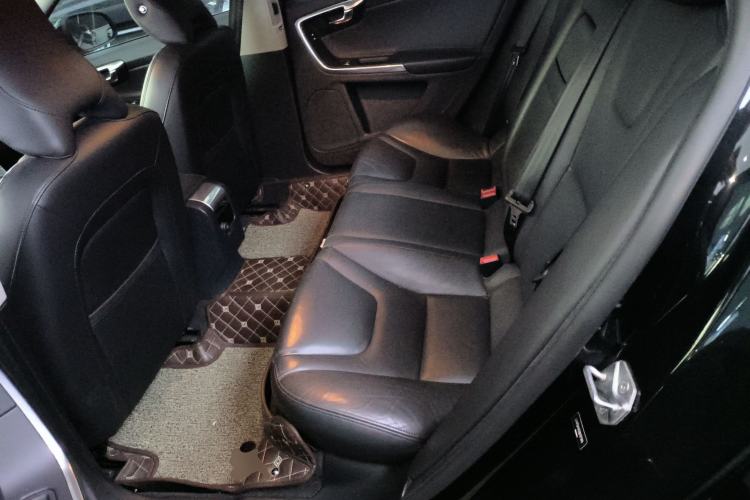 Used Volvo S60 2016 S60L T4 Zhiyuan Edition
