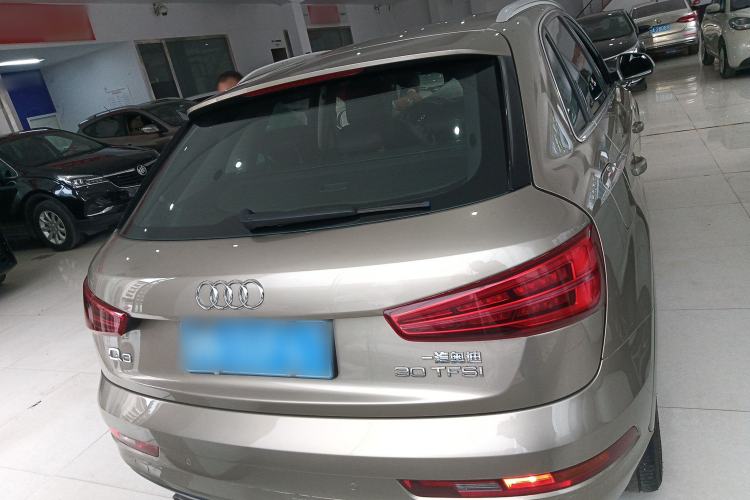 Used Audi Q3 2017 30 TFSI Fashion Model
