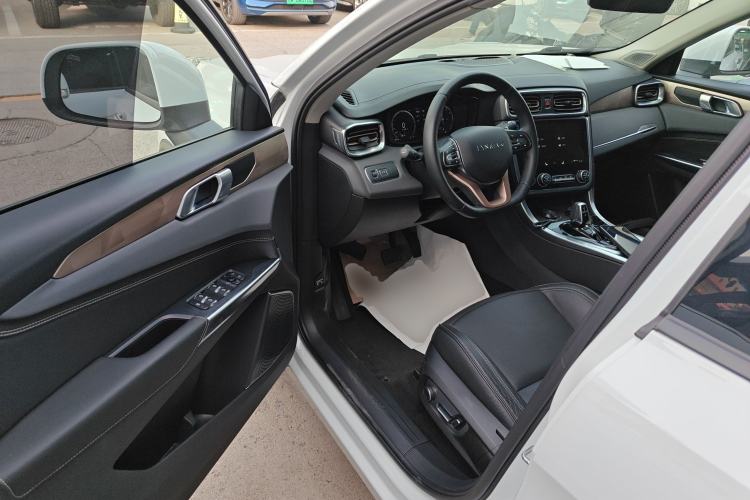 Used Lynk & Co 01 2017 2.0T Two-Wheel Drive Pro Edition
