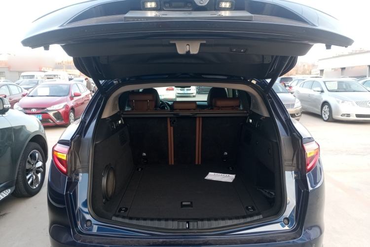 Used Alfa Romeo Stelvio 2019 2.0T 280HP Black Package Limited Edition