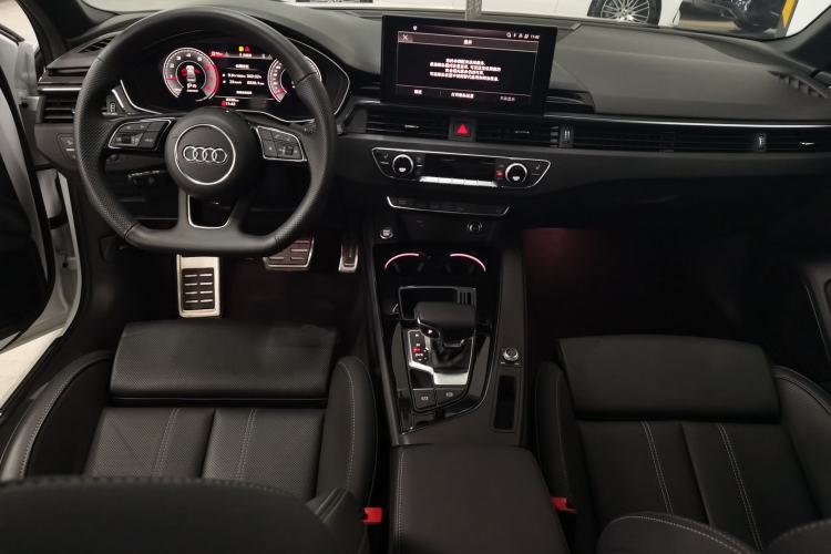 Used Audi A4L 2024 40 TFSI Luxury Dynamic Edition