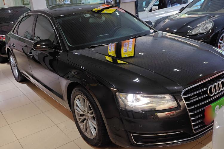 Used Audi A8 2014 A8L 45 TFSI quattro Comfort model
