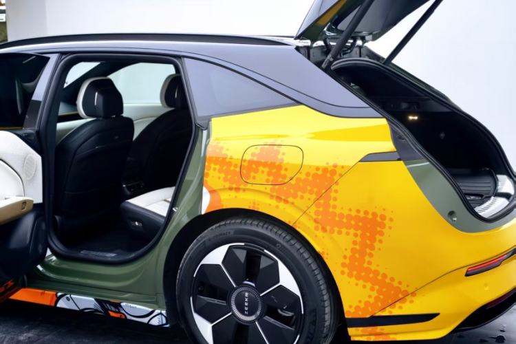 Used Zeekr 007GT 2025 Rear-Drive Intelligent Driving Version 75 kWh
