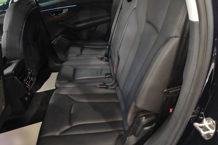 Used Audi Q7 2021 55 TFSI quattro S line Sport model