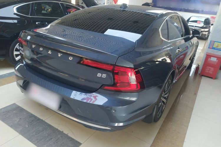 Used Volvo S90 2023 B5 Zhiyuan Luxury Edition
