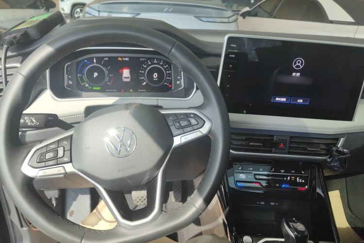 Used Volkswagen Tayron GTE Plug-in Hybrid 2023 280TSI Luxury Plus Advanced Edition
