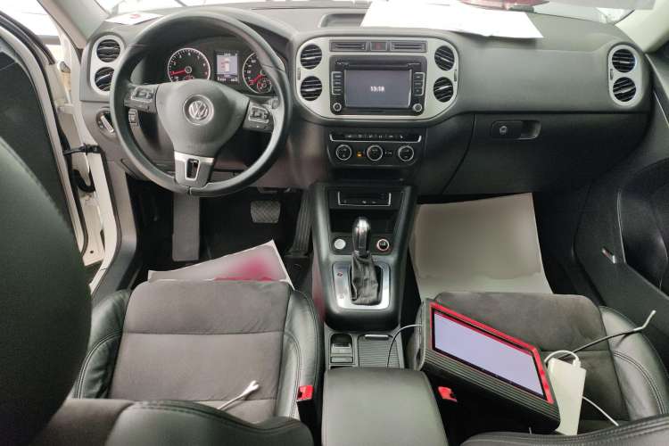 Used Volkswagen Tiguan 2013 2.0 TSI Automatic All-Wheel-Drive Flagship Edition
