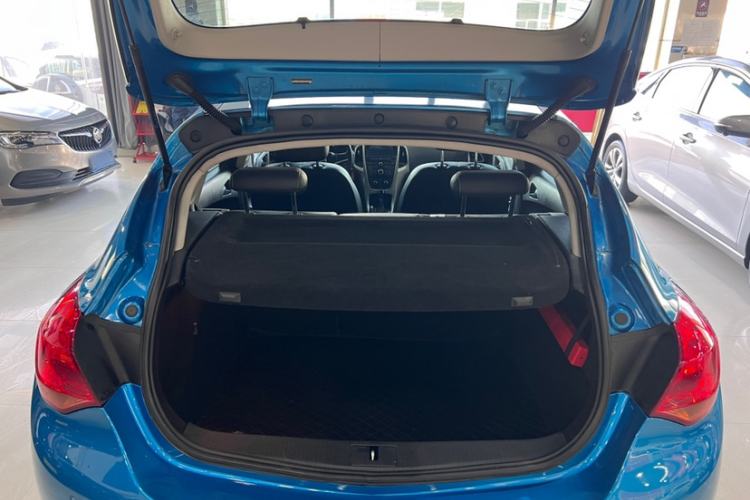 Used Buick GT 2014 XT 1.6L Automatic Fashion Edition