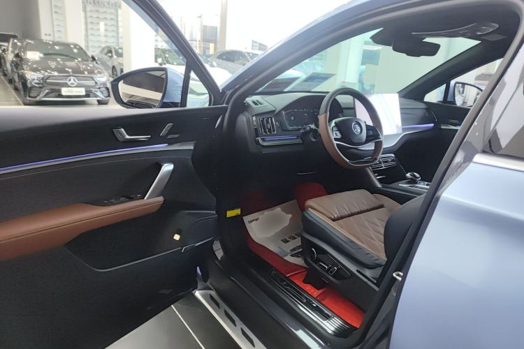 Used BYD Tang New Energy 2021 DM-i 112KM Prestige Model
