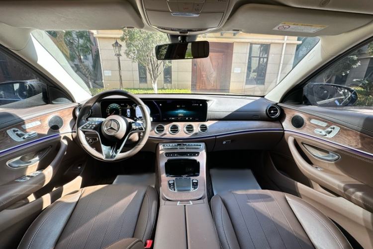 Used Mercedes-Benz E-Class 2023 Updated E 300 L Fashion Edition
