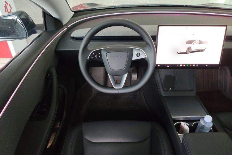 Used Tesla Model 3 2025 Rear-Wheel-Drive Version