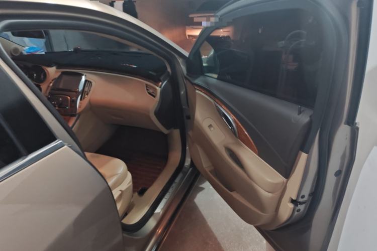 Used Buick LaCrosse 2012 2.4L SIDI Elegant Edition
