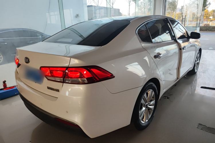 Used Kia K4 2014 1.8L Automatic GLS
