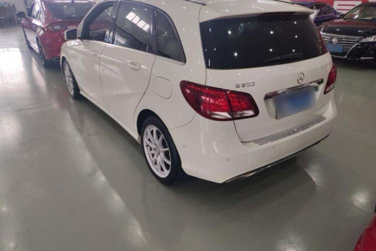 Used Mercedes-Benz B-Class 2015 B 200 Sport Edition

