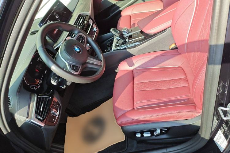 Used BMW 5 Series 2022 Second Facelift 530Li Luxury Version M Sport Package
