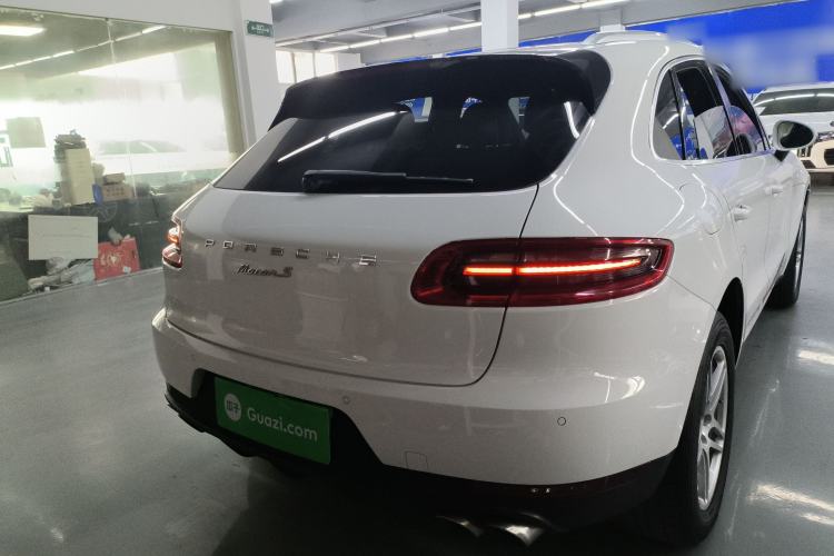 Used Porsche Macan 2017 Macan 2.0T
