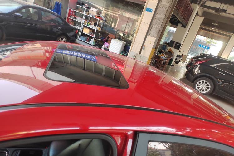 Used Roewe 360 2017 1.5L Automatic Luxury Edition