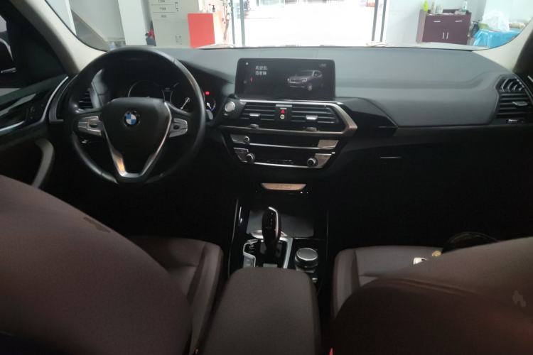 Used BMW X3 2018 xDrive25i Luxury Package China VI Emission Standard
