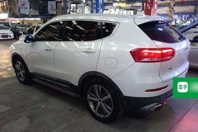 Used Haval H6 2017 Red Label 2.0T Automatic Two-Wheel Drive ZhiShang Model