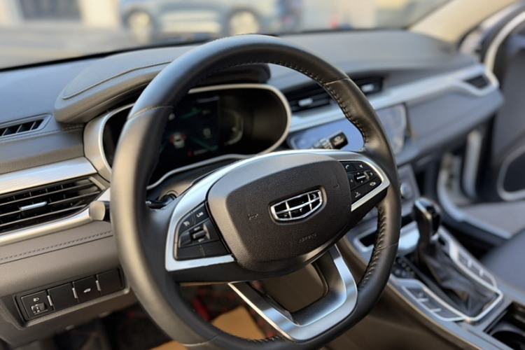 Used Geely Auto Emgrand 2020 1.5L CVT Upward Version
