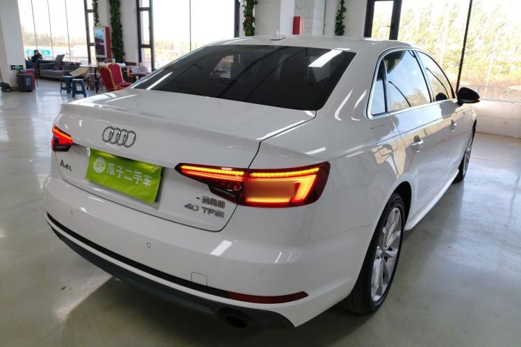 Used Audi A4L 2018 30th Anniversary Edition 40 TFSI Fashion Model