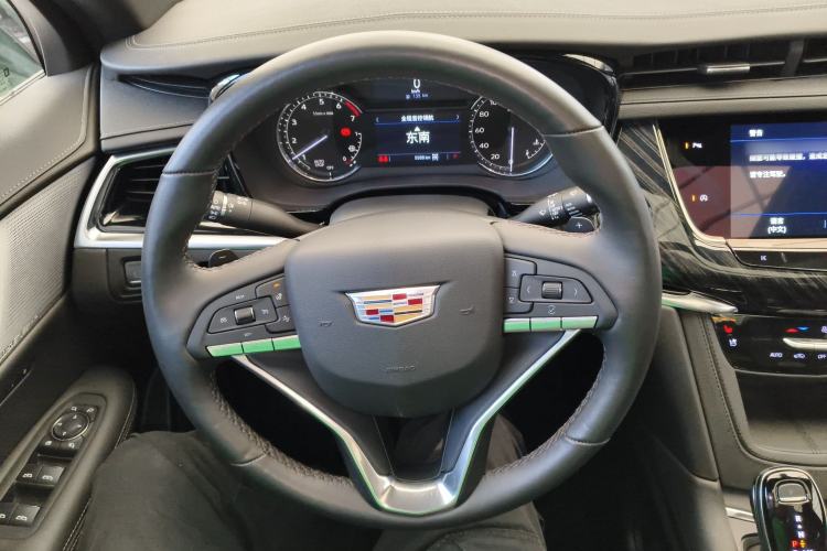 Used Cadillac XT6 2022 2.0T Six-Seater Four-Wheel Drive Luxury Version