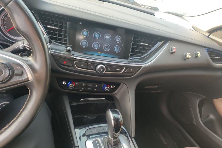 Used Buick Regal 2019 20T Elite Version China VI Standard