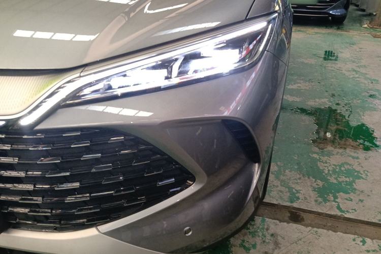 Used BYD Song L DM-i 2025 Intelligent Driving Version 160 km Beyond-Range Type
