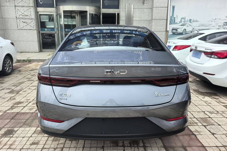 Used BYD Qin PLUS 2025 DM-i Smart Drive 55KM Leading Model
