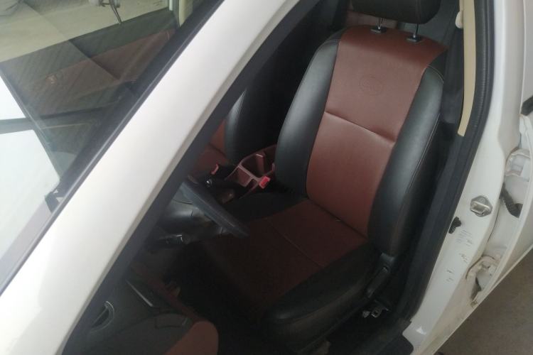 Used BYD F3 2012 Energy-Saving Edition 1.5L Manual Comfort Model
