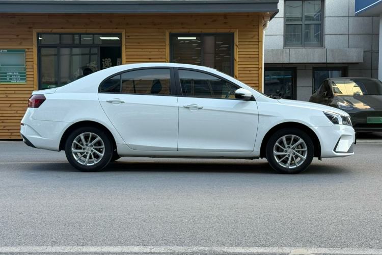 Used Geely Auto Emgrand 2021 UP 1.5L CVT Luxury Model
