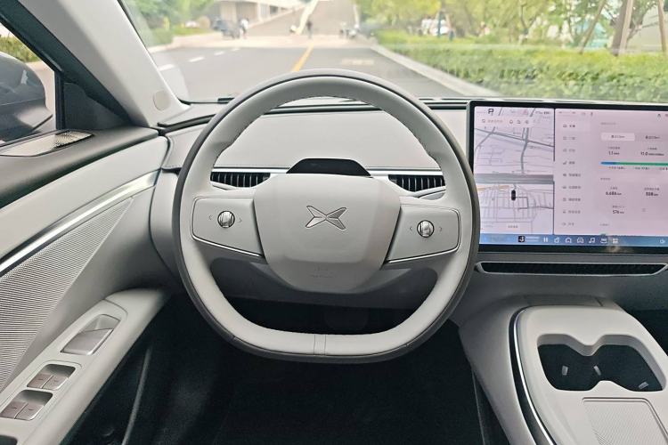 Used XPeng MONA M03 2024 620 with Ultra-Long Range
