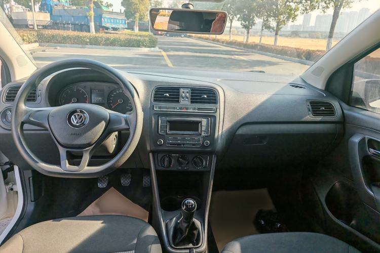 Used Volkswagen Polo 2018 1.5L Manual Drive-Comfort Model