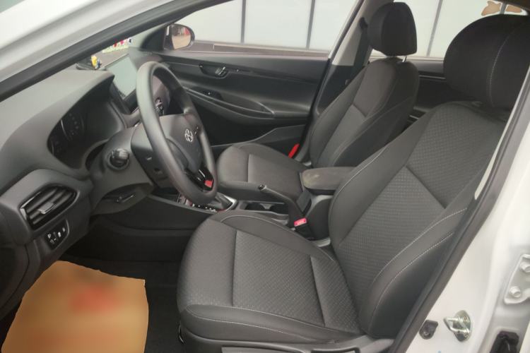 Used Hyundai Celesta 2018 1.6L Automatic GL Enjoyment Edition China VI compliant