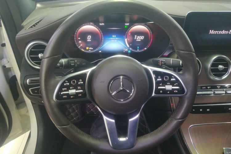 Used Mercedes-Benz GLC 2022 Second Facelift GLC 260 L 4MATIC Luxury Edition