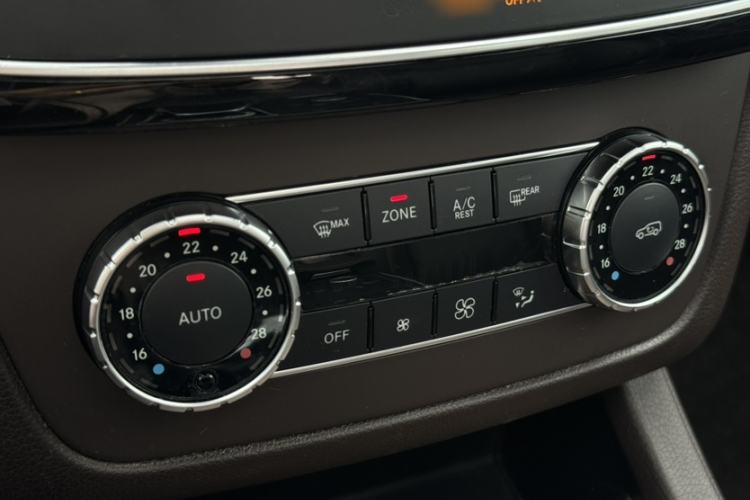 Used Mercedes-Benz GLE 2015 GLE 400 4MATIC
