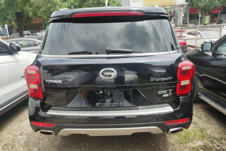 Used GAC Trumpchi GS7 2017 320T Two-Wheel-Drive Luxury Smart Connectivity Model
