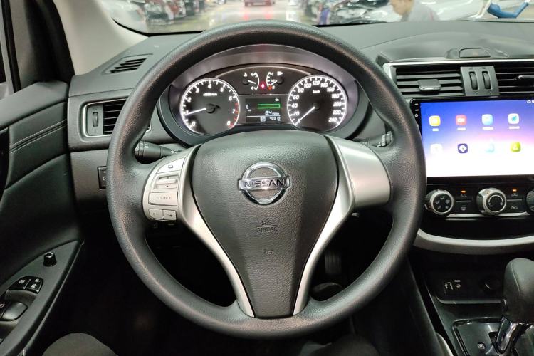 Used Nissan Tiida 2021 1.6L CVT Cool Edition
