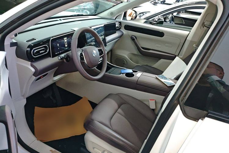 Used Leapmotor C11 2023 Range-Extended 180 Comfort Edition
