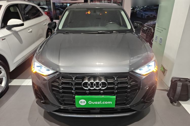 Used Audi Q3 2020 40 TFSI Fashion Dynamic Model
