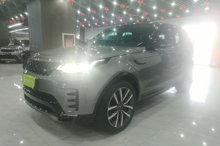 Used Land Rover Discovery 2021 360 PS R-Dynamic SE
