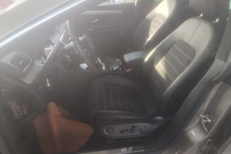 Used Volkswagen FAW-Volkswagen CC 2016 1.8TSI Luxury Model
