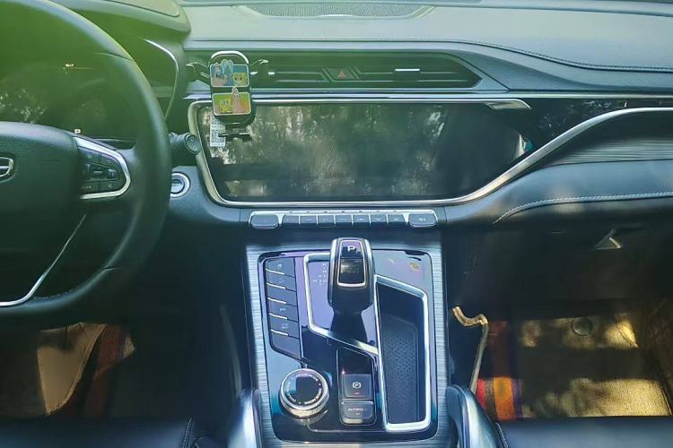 Used Geely Auto Emgrand X7 Sport 2020 1.8TD DCT ZhiZun PRO
