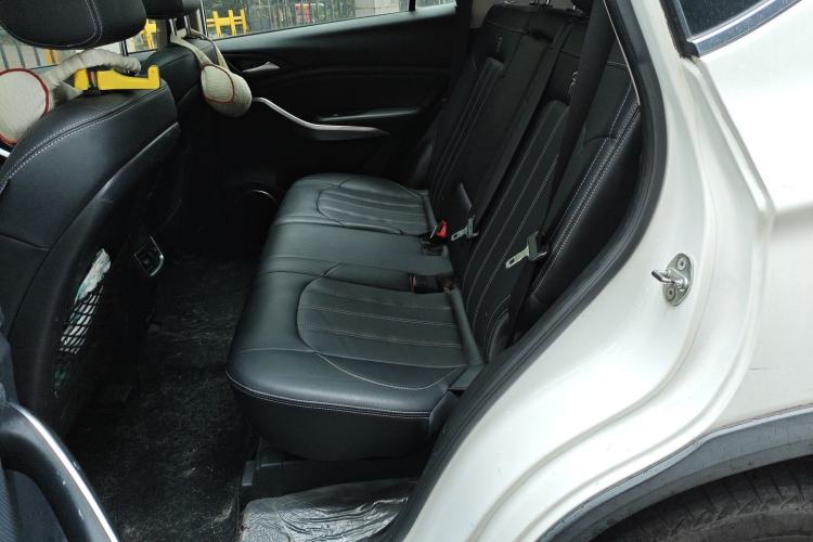 Used BYD Song New Energy 2019 Song DM 1.5TID Smart Connect Dynamic Model
