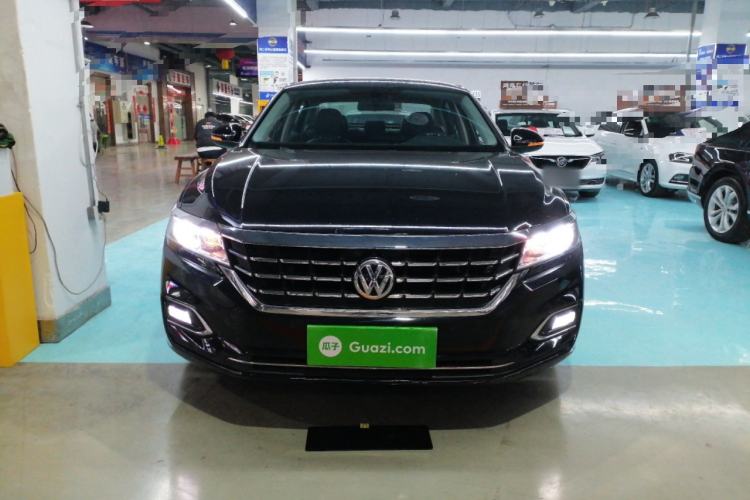 Used Volkswagen Passat 2020 330TSI Elite Edition China VI
