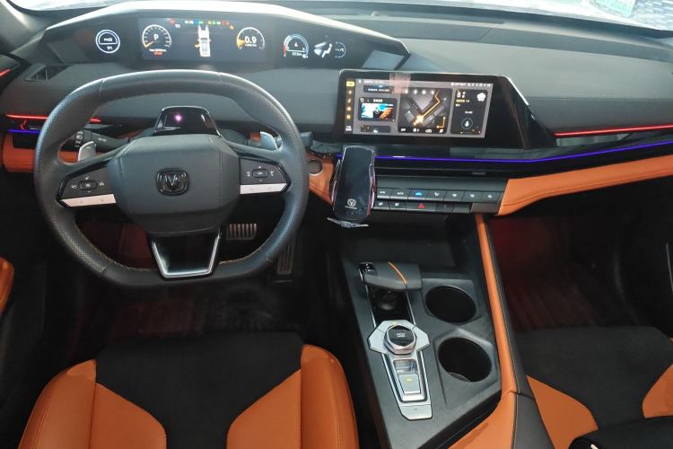 Used Changan UNI-V 2023 1.5T Sport Edition
