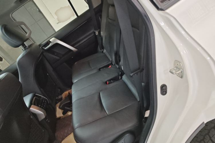 Used Toyota Prado 2018 3.5L Automatic TX-L with Rear-Mounted Spare Tire
